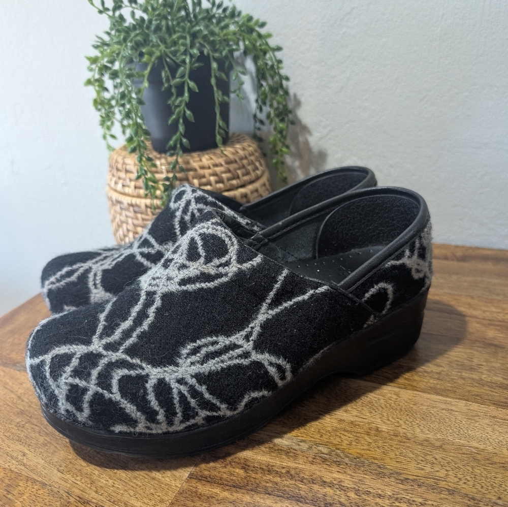 Dansko Black Mules and Clogs with Comfortable‎ Slip-On Design